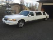 Lincoln 1997 Lincoln Town Car Base Limousine 4-Door
